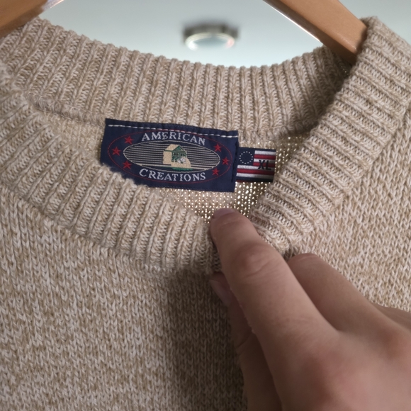 Vintage American Flag Sweater - Picture 3 of 3